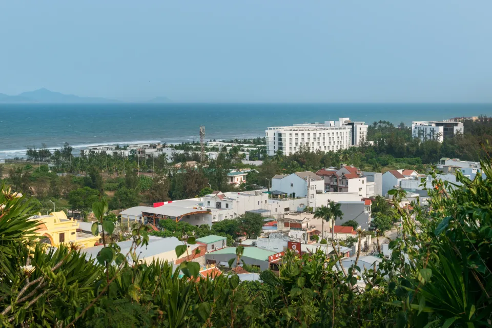 Ngũ Hành Sơn · hướng biển